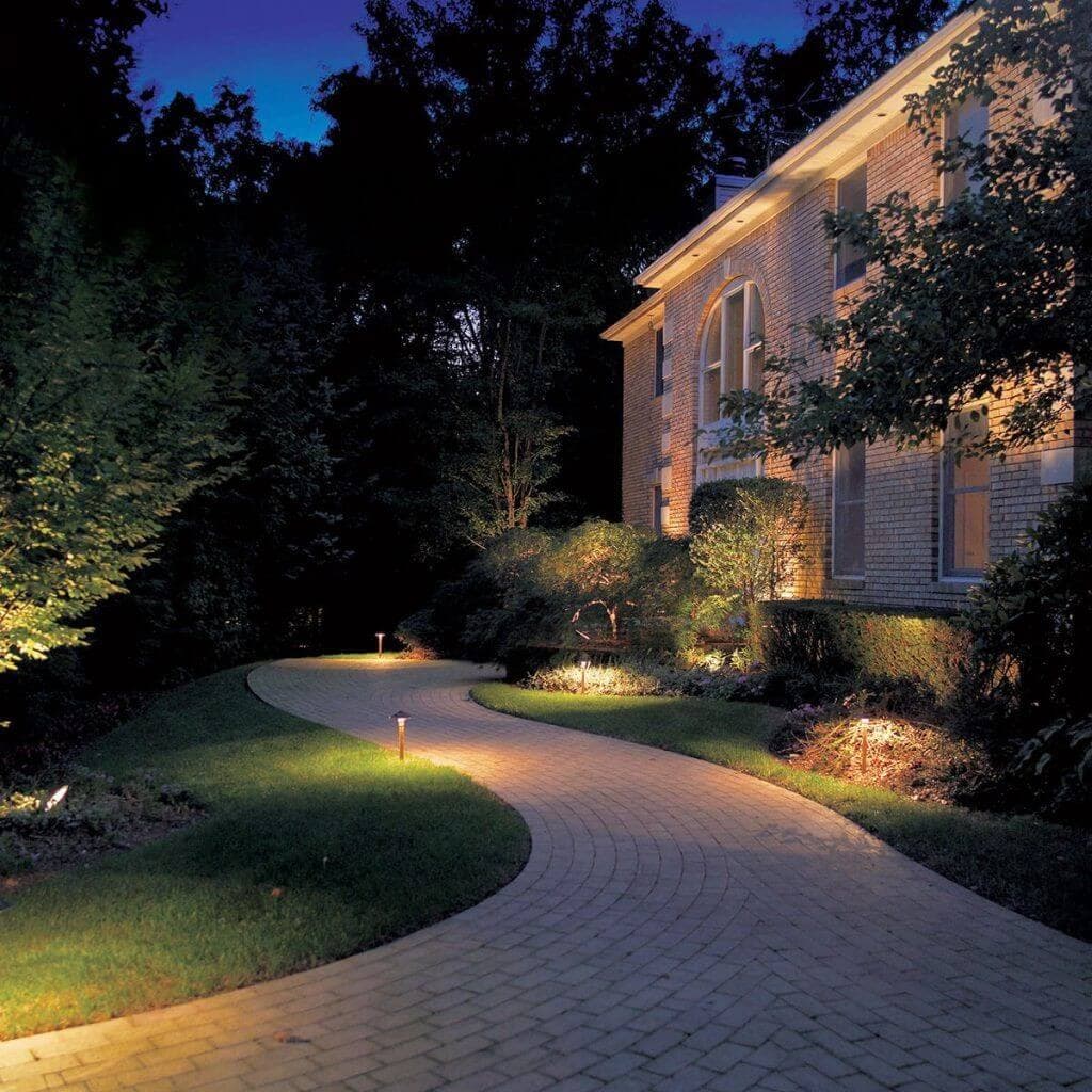 Walkways & Landscape Lighting